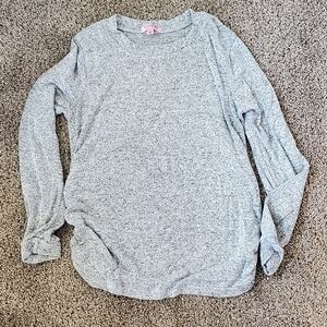 Feathers Heathered Gray Knit Top